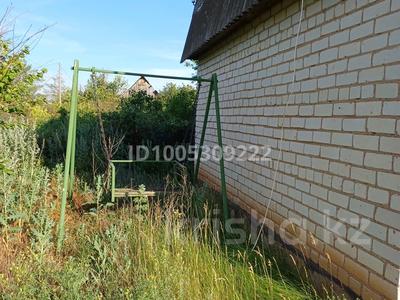 Дача · 3 комнаты · 35 м² · 6.5 сот., Дачная за 1.5 млн 〒 в Уральске