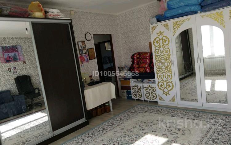 Отдельный дом · 3 комнаты · 120 м² · 8 сот., Сарыарка, Акжелен 26 — Деркул пдп 1, мкр Көкжиек за 35 млн 〒 — фото 2