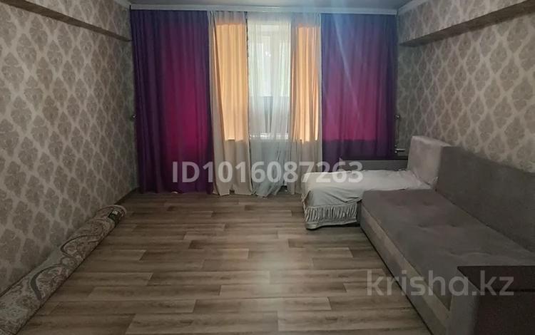1-комнатная квартира · 45 м² · 5/5 этаж, Нурмакова 56 за 250 000 ₸ в Алматы, Алатауский р-н — фото 2