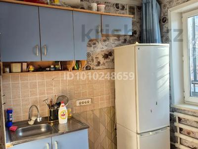 2-комнатная квартира · 48 м² · 2/5 этаж, Юность 75 за 135 000 ₸ в Семее