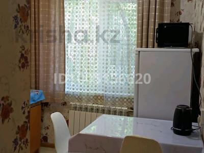 1-бөлмелі пәтер · 36 м² · 1/5 қабат, Назарбаева — Темирязева, бағасы: 9 000 ₸ в Усть-Каменогорске, Ульбинский