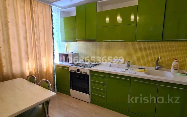 4-комнатная квартира · 96.2 м² · 2/5 этаж, мкр Новый Город, Назарбаева 47 за 270 000 〒 в Караганде, Казыбек би р-н — фото 2