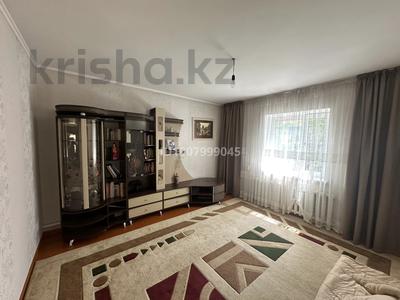 Жеке үй · 4 бөлме · 80 м² · 6 жүзд., 3 пер.Бульварный 17 — Район железнодорожного вокзала, бағасы: 37 млн ₸ в Таразе