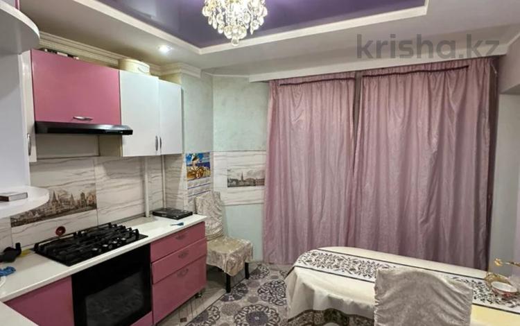 3-бөлмелі пәтер · 80 м² · 2/9 қабат, жана орда, бағасы: 33 млн ₸ в Уральске — фото 2