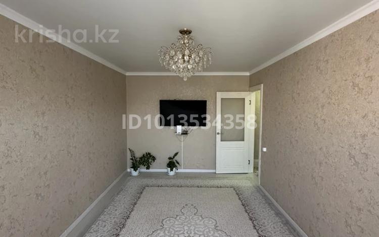 3-комнатная квартира · 65.4 м² · 9/9 этаж, мкр 12 42 за 20 млн ₸ в Актобе — фото 2