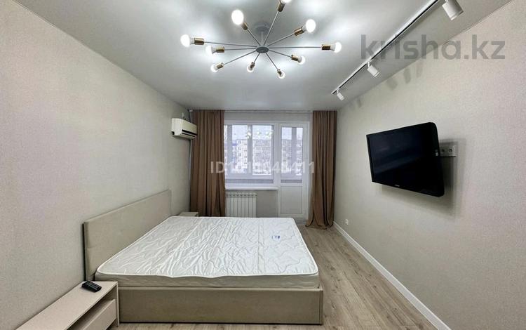 1-бөлмелі пәтер · 31.2 м² · 3/5 қабат, Абая, бағасы: 15 млн ₸ в Уральске — фото 2