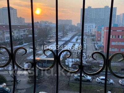 2-комнатная квартира, 70 м², 5/9 этаж, мкр Мамыр-4 315 за 48 млн 〒 в Алматы, Ауэзовский р-н