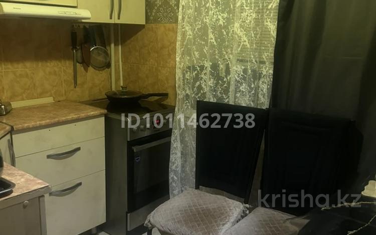 3-бөлмелі пәтер · 59.9 м² · 5/9 қабат, Михаэлиса 7, бағасы: 23.5 млн ₸ в Усть-Каменогорске, Ульбинский — фото 2