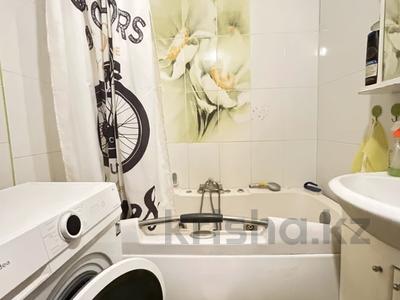 2-комнатная квартира · 54 м² · 7/9 этаж, мкр Юго-Восток, мкр Степной 2 1 за 19 млн ₸ в Караганде, Казыбек би р-н