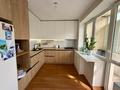 3-бөлмелі пәтер · 99 м² · 5/5 қабат, мкр Мамыр-3 16, бағасы: 70 млн ₸ в Алматы, Ауэзовский р-н