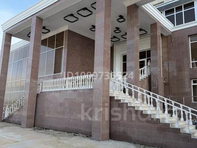 Офисы · 3307.9 м² за ~ 26.5 млн 〒 в Актау, 5А мкр