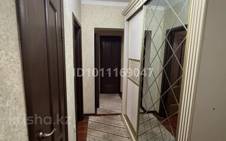 2-комнатная квартира · 58 м² · 7/9 этаж, мкр Мамыр-3 13 за 47 млн ₸ в Алматы, Ауэзовский р-н — фото 2