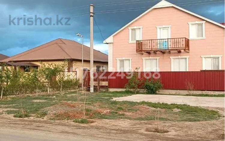 Жеке үй · 7 бөлме · 288 м² · 8 сот., мкр Бирлик-2, 7 көше 26, бағасы: 49 млн ₸ в Атырау — фото 2