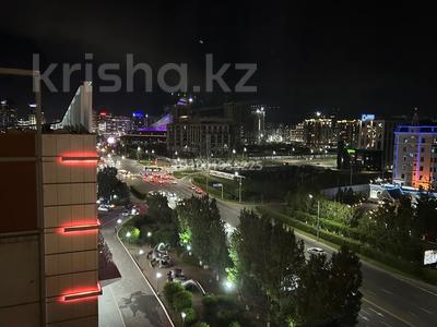 4-комнатная квартира · 154 м² · 8/16 этаж, Туран 22/1 за 230 млн 〒 в Астане, Есильский р-н