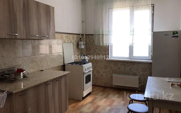2-бөлмелі пәтер · 69 м² · 7/10 қабат, мкр Таугуль-2 37, бағасы: 43 млн ₸ в Алматы, Ауэзовский р-н — фото 2