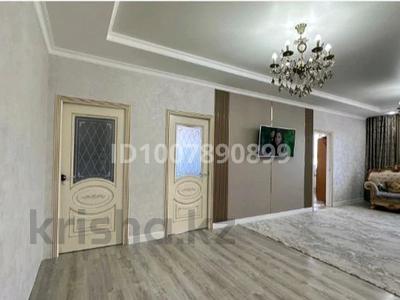 Дом · 5 комнат · 120 м², Аль-Фараби 99/2 за 80 000 〒 в Усть-Каменогорске