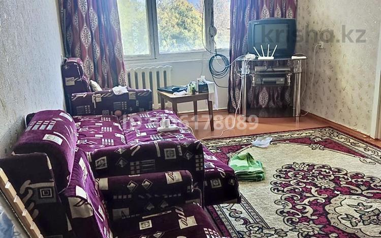 3-комнатная квартира · 52 м² · 2/5 этаж, Яссауи 89 — Акимат за 13.5 млн 〒 в Кентау — фото 2