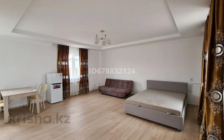 Отдельный дом · 1 комната · 45 м², мкр Атырау, улица №6 2 за 110 000 ₸ — фото 6