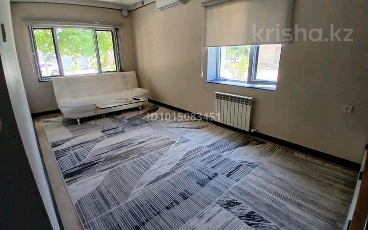 2-комнатная квартира · 55 м² · 1/2 этаж, С Кожанов 3 — Супермаркет Шапагат за 150 000 ₸ в Туркестане — фото 2