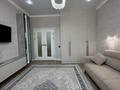 1-комнатная квартира · 52 м² · 9/18 этаж, Жарокова 218 за 400 000 ₸ в Алматы, Бостандыкский р-н — фото 6