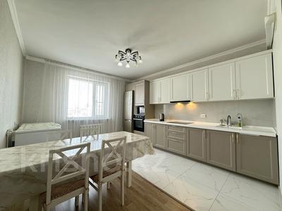 3-комнатная квартира · 131.7 м² · 9/12 этаж, Кабанбай батыра 40 за 54.9 млн ₸ в Астане, Есильский р-н