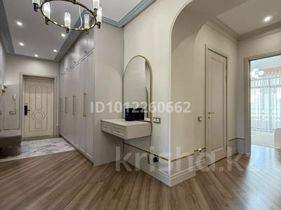4-бөлмелі пәтер · 124.4 м² · 4/9 қабат, Жумабаева 58 — Найманбаева, бағасы: 110 млн ₸ в Семее