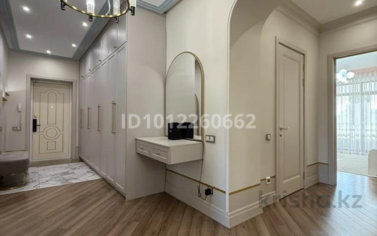4-бөлмелі пәтер · 124.4 м² · 4/9 қабат, Жумабаева 58 — Найманбаева, бағасы: 110 млн ₸ в Семее — фото 2