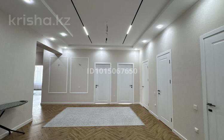3-комнатная квартира · 149.6 м² · 2/6 этаж, Микрорайон 19а 26 за 65.3 млн ₸ в Актау, 19А мкр — фото 2