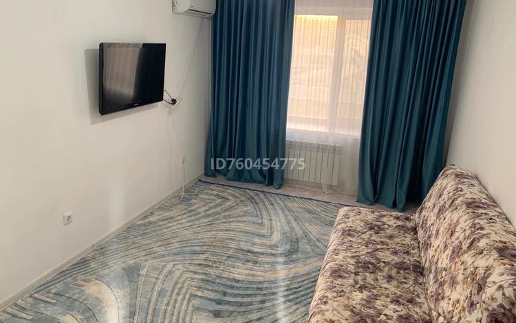 1-комнатная квартира · 37.5 м² · 3/5 этаж, 18 19 за 130 000 ₸ в Актау, 18-й мкр  — фото 2