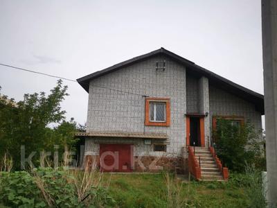 Отдельный дом · 4 комнаты · 220.3 м² · 10 сот., Азата 102 за 25 млн 〒 в Семее