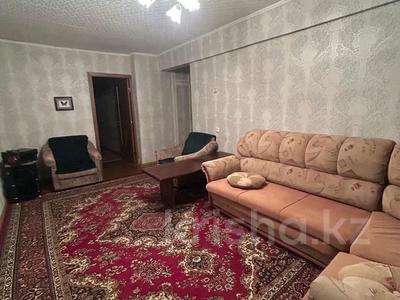 3-комнатная квартира · 60 м² · 1/5 этаж, Просп. Абая 5/1 за 16.9 млн 〒 в Усть-Каменогорске