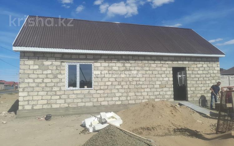Отдельный дом · 3 комнаты · 100 м² · , мкр Кокарна, 3 3а за 12 млн ₸ в Атырау — фото 2
