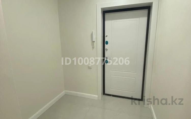 3-бөлмелі пәтер · 85 м² · 4/10 қабат, Авиагородок 30А, бағасы: 26 млн 〒 в Актобе, мкр Авиагородок — фото 2