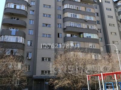Продажа квартир в Алматы: 3-комнатная квартира · 95 м² · 7/10 этаж, мкр Акбулак 7 — Пр. Райымбека уг ул. Яссауи за 45 млн 〒 3-комнатная квартира · 95 м² · 7/10 этаж, мкр Акбулак 7 — Пр. Райымбека уг ул. Яссауи за 45 млн 〒 в Алматы, Алатауский р-н