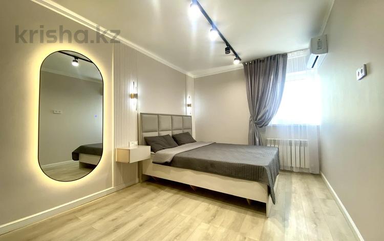 2-комнатная квартира · 50 м² · 13/13 этаж, ул. Сырбая Мауленова 111 за 23 000 ₸ в Алматы, Алмалинский р-н — фото 2