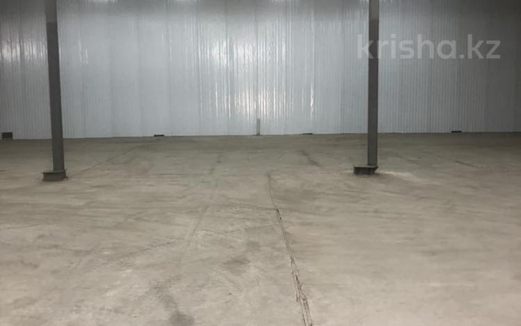 Свободное назначение, офисы, склады, кабинеты и рабочие места · 500 м² за 2 млн ₸ в Астане, р-н Байконур — фото 2