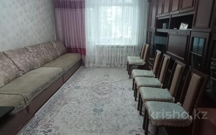 3-комнатная квартира · 64.5 м² · 2/5 этаж, Панфилова за 32 млн ₸ в Семее — фото 2