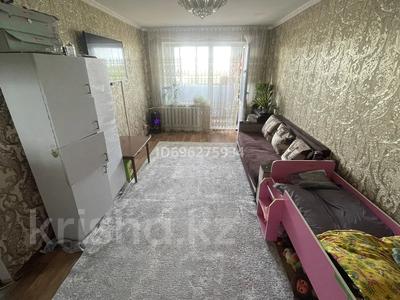 1-комнатная квартира, 35 м², 5/5 этаж, 1 мкр 18 за 17 млн 〒 в Есик