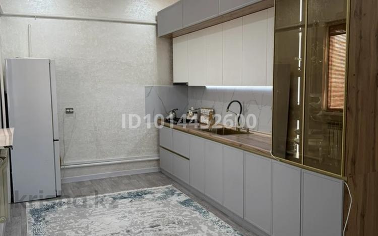 5-бөлмелі пәтер · 150 м², Шерқала, бағасы: 20 млн ₸ в Батыре — фото 2