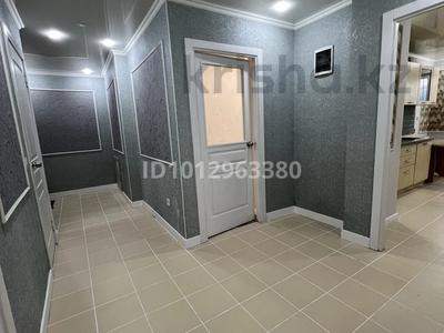 3-комнатная квартира · 86 м² · 16/16 этаж, мкр Аккент 57 за 300 000 ₸ в Алматы, Алатауский р-н