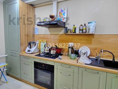 Отдельный дом · 4 комнаты · 120 м² · 8 сот., Тау Самары за 65 млн ₸ в Кыргауылдах