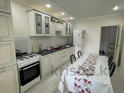 2-бөлмелі пәтер · 70 м² · 4/5 қабат, Нур 7/1, бағасы: 190 000 ₸ в Уральске