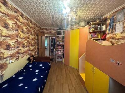 2-комнатная квартира, 48 м², 2/5 этаж, ул. Абая за 9 млн 〒 в Темиртау