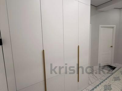 3-комнатная квартира · 100 м² · 7/9 этаж, 17-й мкр 17/1 за 50 млн ₸ в Актау