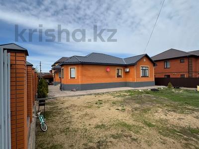 Жеке үй · 5 бөлме · 220 м² · 8.1 сот., Саздинское лесничество 143, бағасы: 75 млн ₸ в Актобе