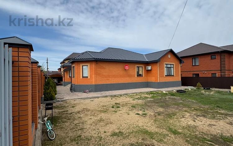 Отдельный дом · 5 комнат · 220 м² · 8.1 сот., Саздинское лесничество 143 за 75 млн ₸ в Актобе — фото 2