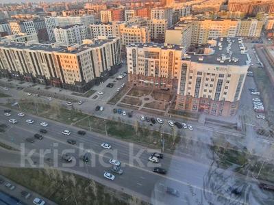 1-комнатная квартира, 48 м², 18/23 этаж помесячно, проспект Мангилик Ел 49 — проспект Улы Дала за 170 000 〒 в Астане, Есильский р-н