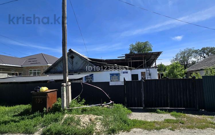 Отдельный дом · 4 комнаты · 250 м² · 6 сот., ул. Гаухар Ана 105 за 20 млн ₸ в Талдыкоргане, военный городок Улан — фото 2
