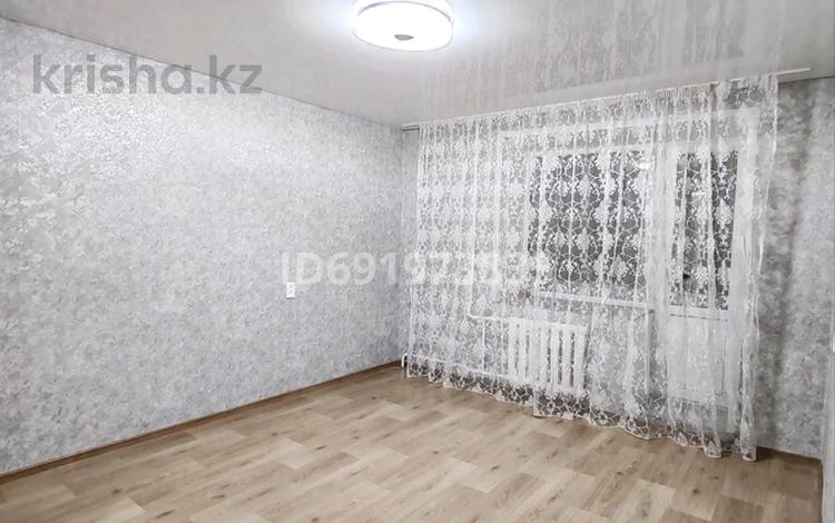 1-комнатная квартира, 37 м², 2/9 этаж, 1 мая 20 — Лермонтова за 13.7 млн 〒 в Павлодаре — фото 2