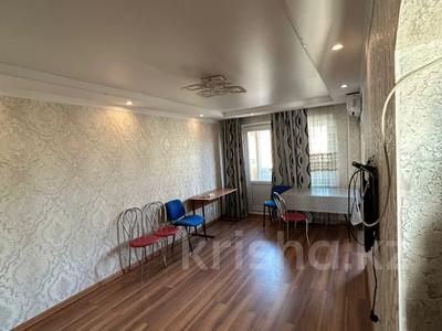 3-комнатная квартира · 60 м² · 3/4 этаж, Достык 24 за 230 000 〒 в Талдыкоргане